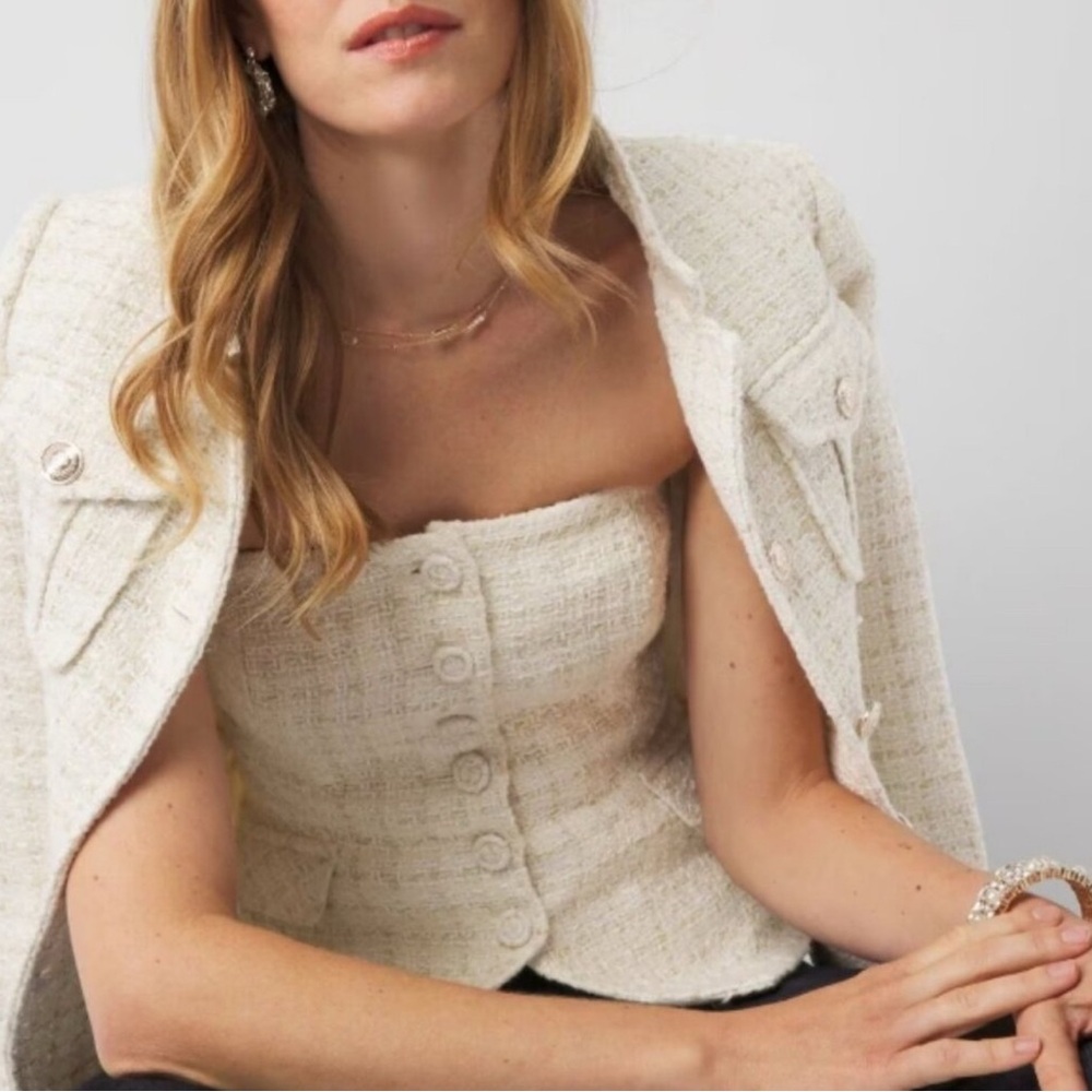White House Black Market English Cream Tweed Bustier - Size 2 - NWT